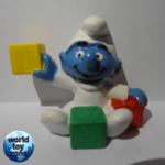 20214 - Baby Smurf with blocks