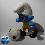 20416 - Football Smurf